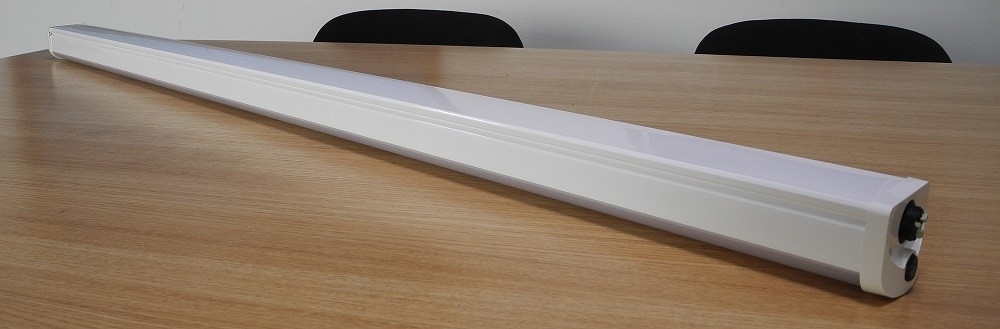 High Efficient M LED Tri Proof Light Pure PC No Cracking Yellowing Osram Driver